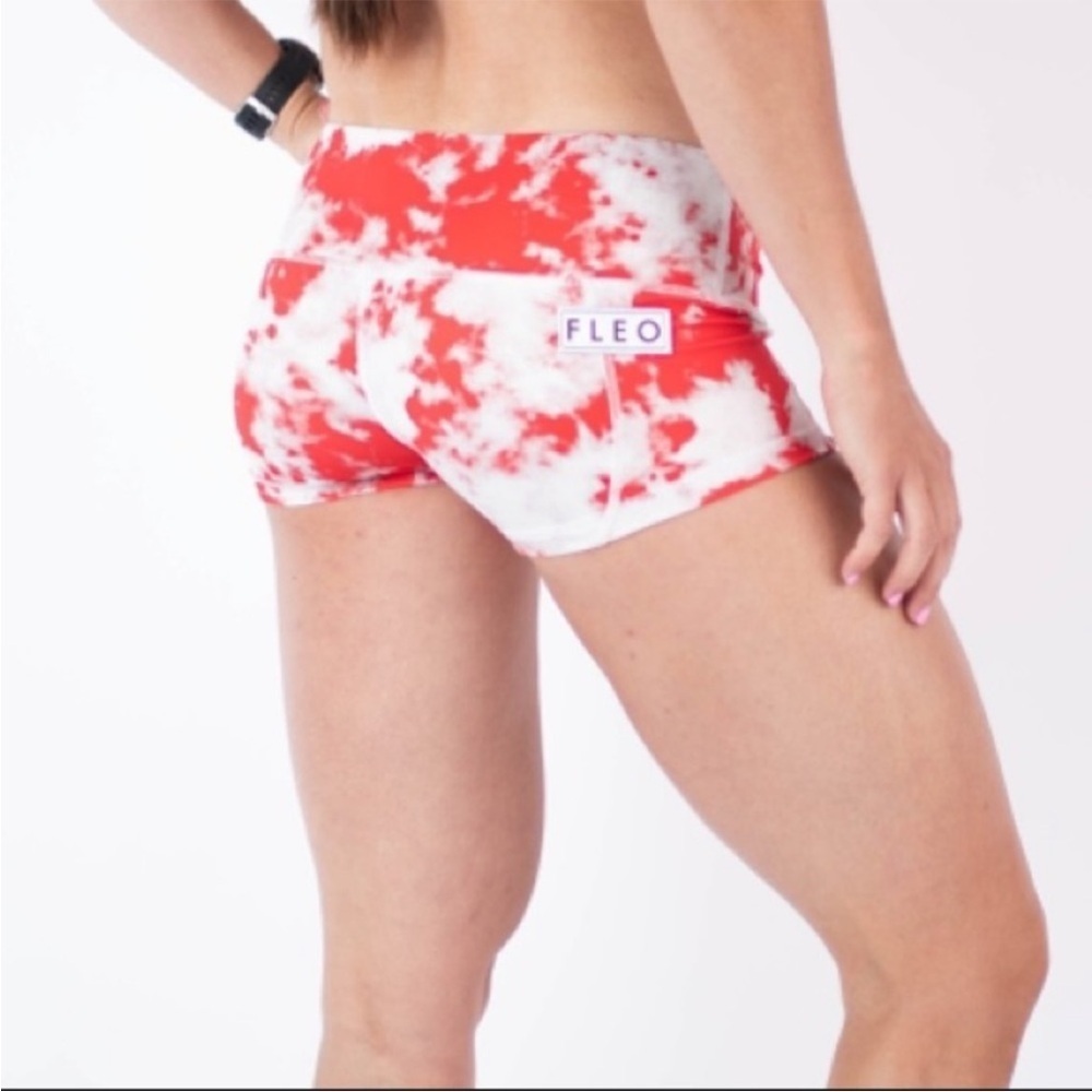 Fleo Low Rise Contour Shorts in Red Sky
